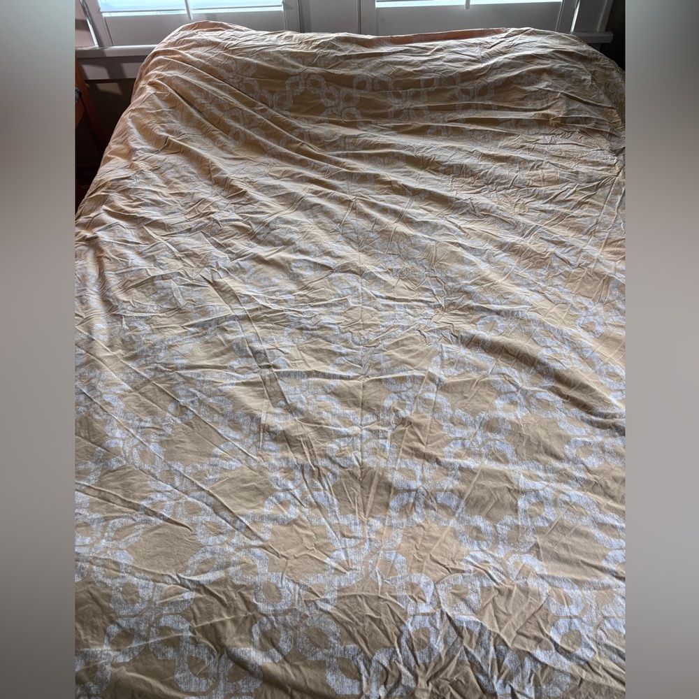 West Elm Queen organic cotton gold cream pattern, duvet comforter cover